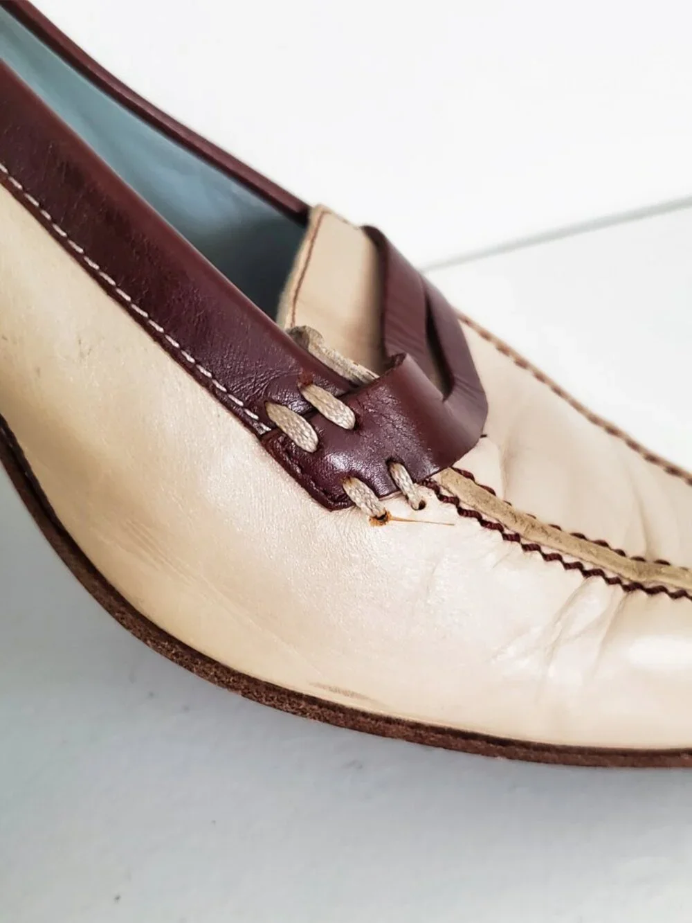 Tod's Penny Loafer Beige & Brown Leather Kitten Heel Pumps Sz 38.5 - Picture 4 of 13